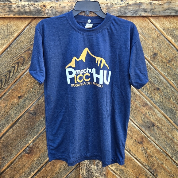 NWOT Machu Picchu Peru Souvenir Tshirt - Picture 1 of 9